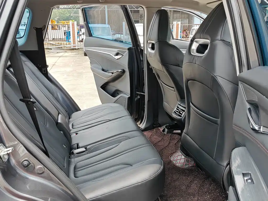Changan CS75 PLUS — фото 9