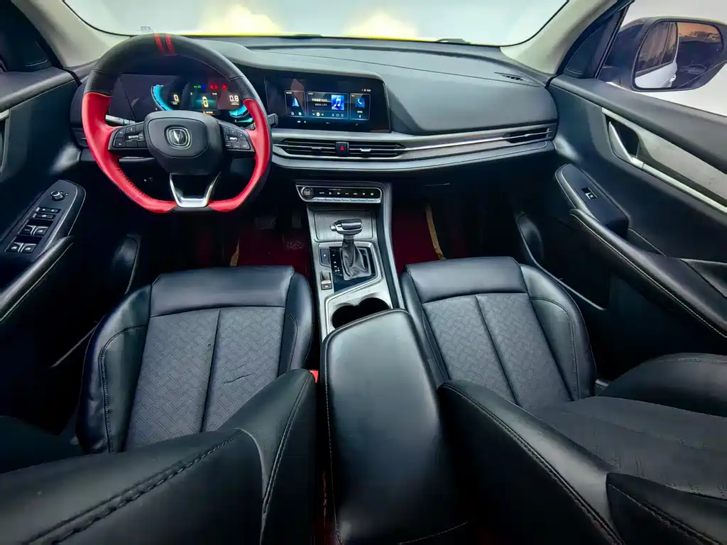 Changan CS55PLUS — фото 10
