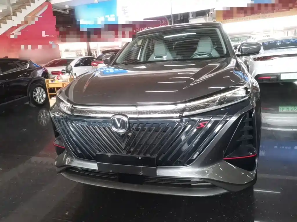 Changan CS75 PLUS — фото 3