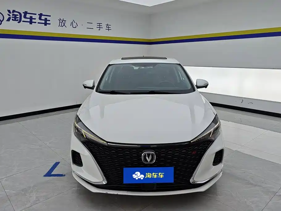 Changan Eado — фото 2
