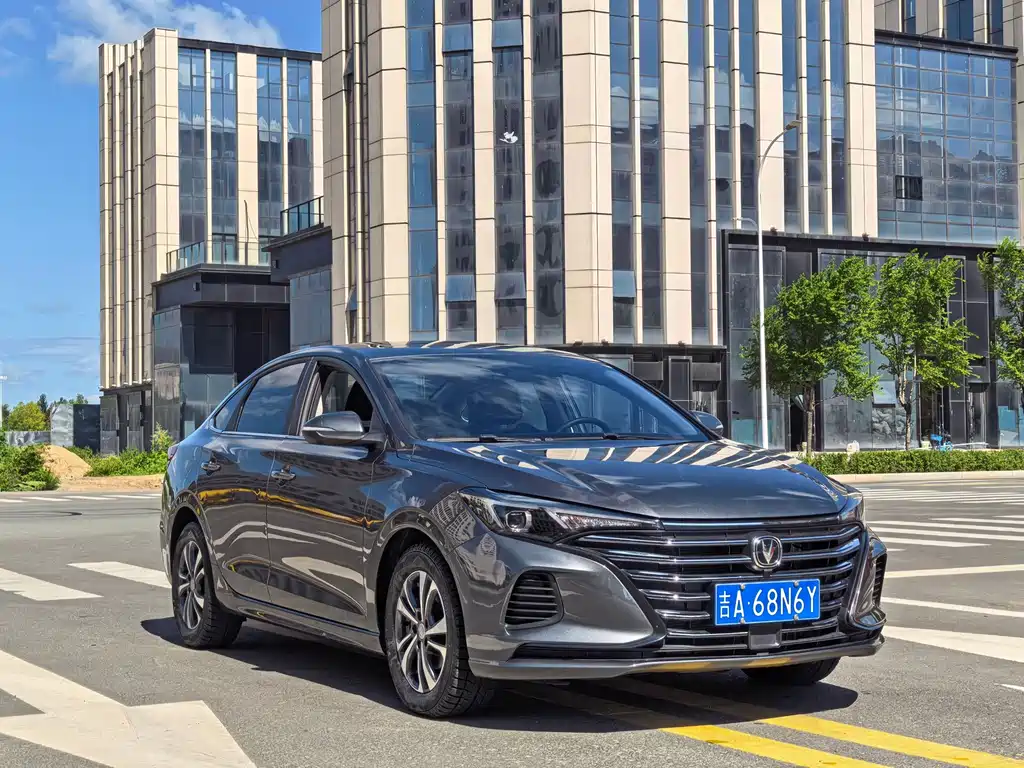 Changan Eado — фото 3