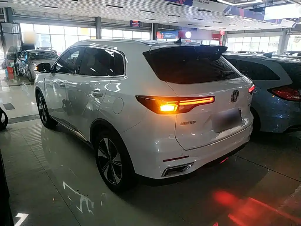 Changan CS55PLUS — фото 5