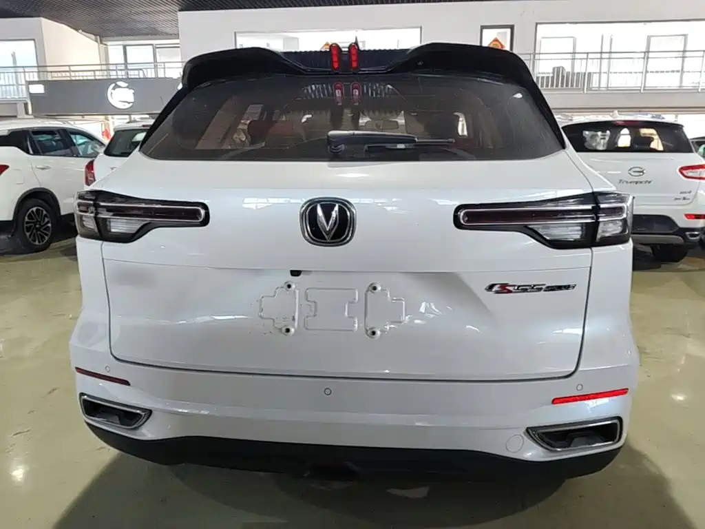 Changan CS55PLUS — фото 6