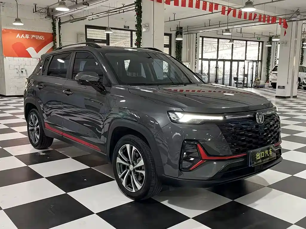 Changan CS35PLUS — фото 3