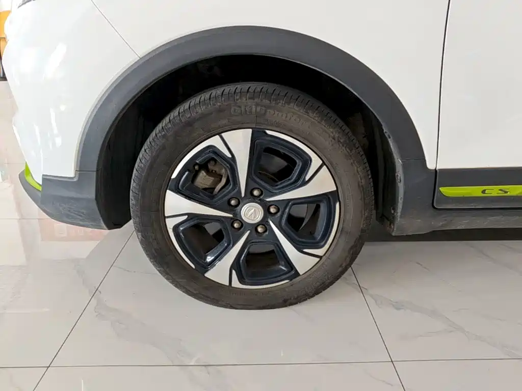 Changan New Energy E-Pro — фото 23