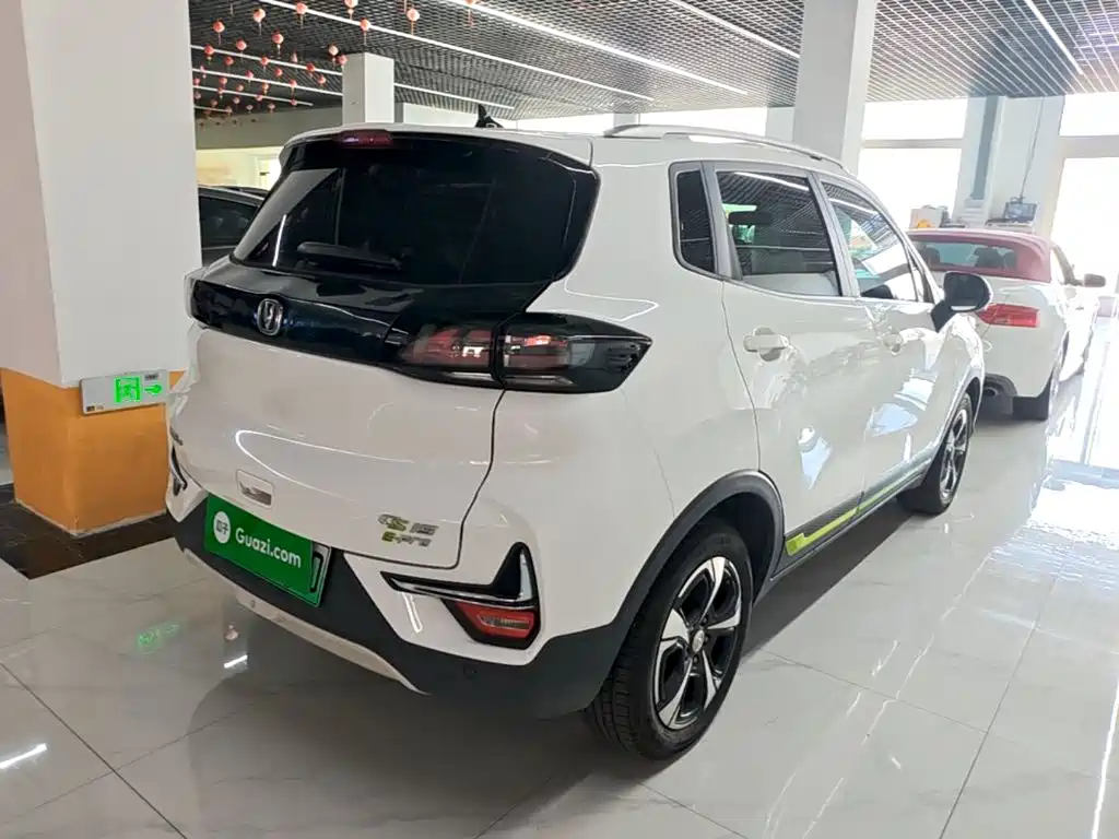 Changan New Energy E-Pro — фото 7