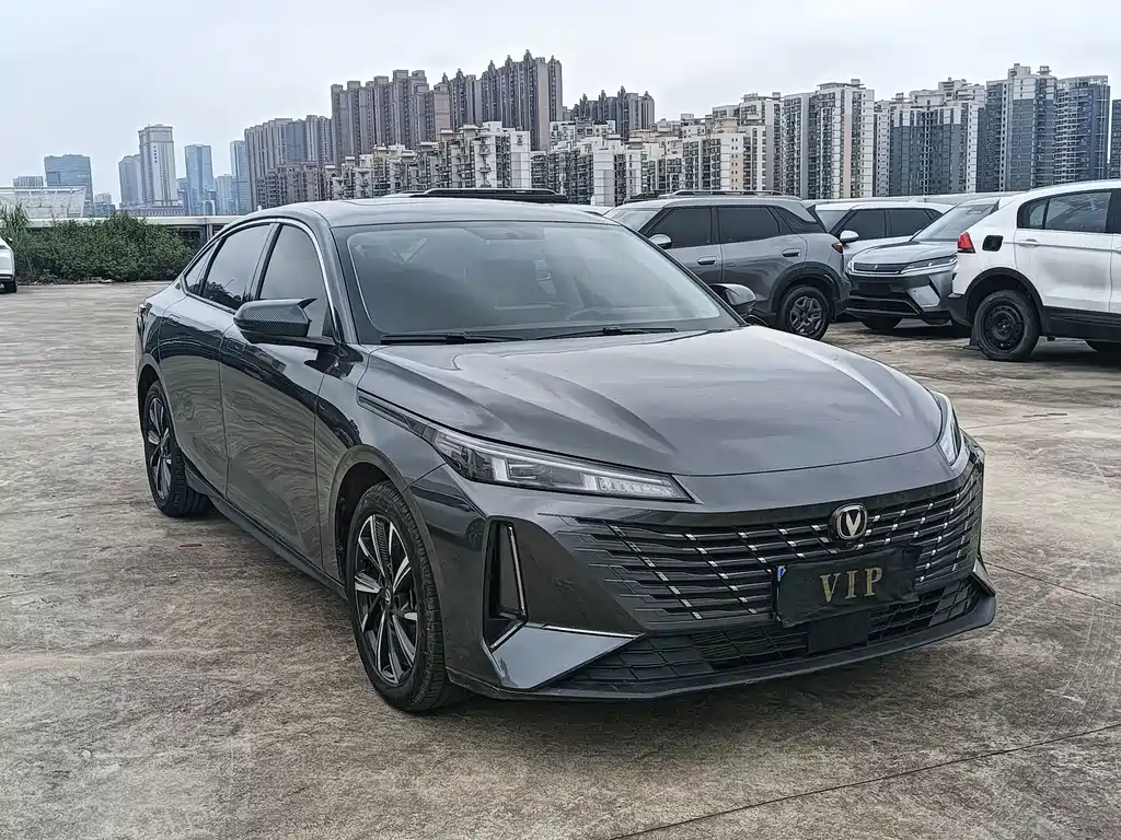 Changan Eado — фото 3