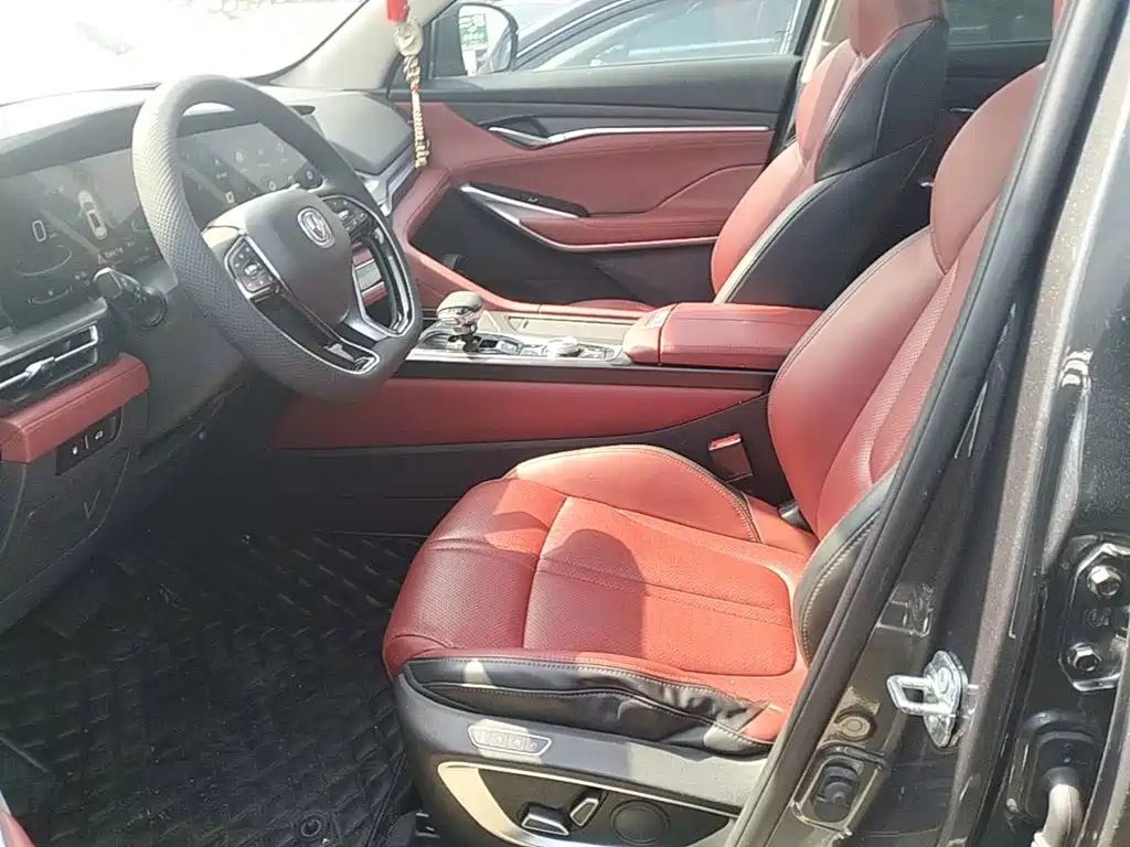 Changan CS75 PLUS — фото 11