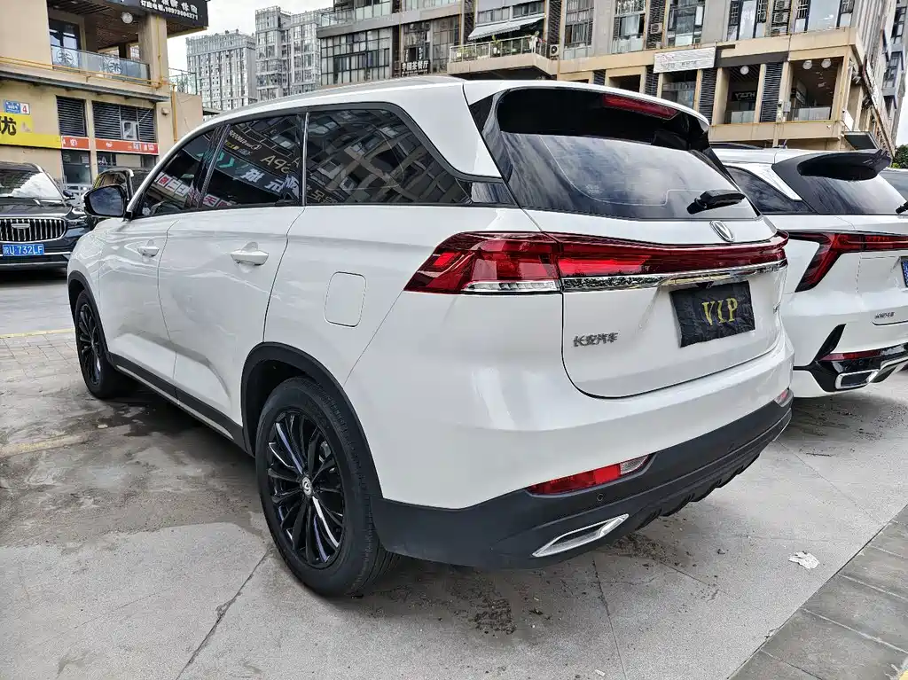 Changan CS75 — фото 17