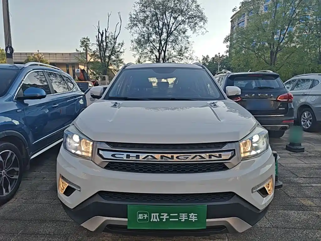 Changan CS75 — фото 3