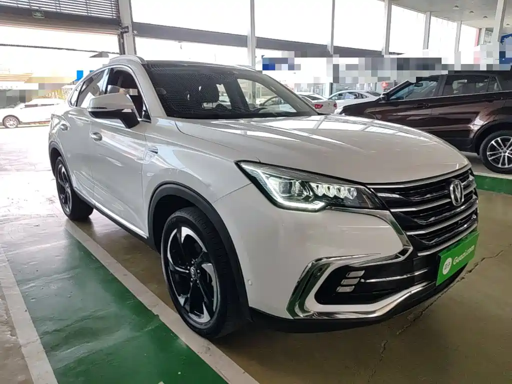 Changan CS85 COUPE — фото 4