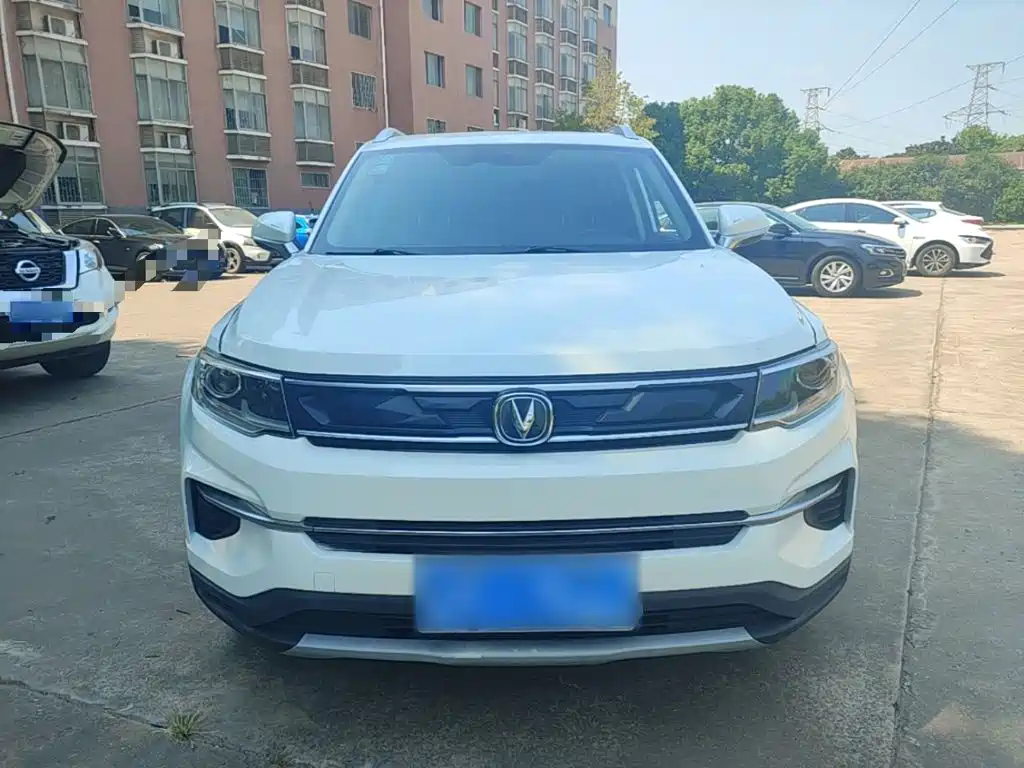Changan CS35PLUS — фото 3
