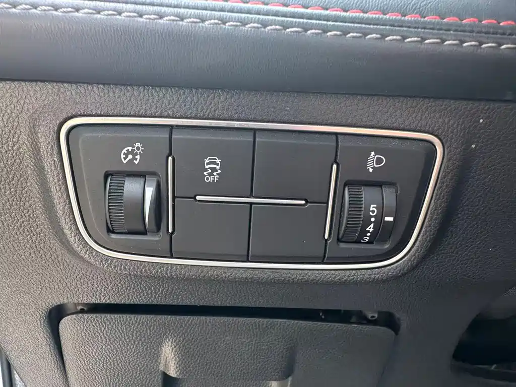 Changan CS75 — фото 10