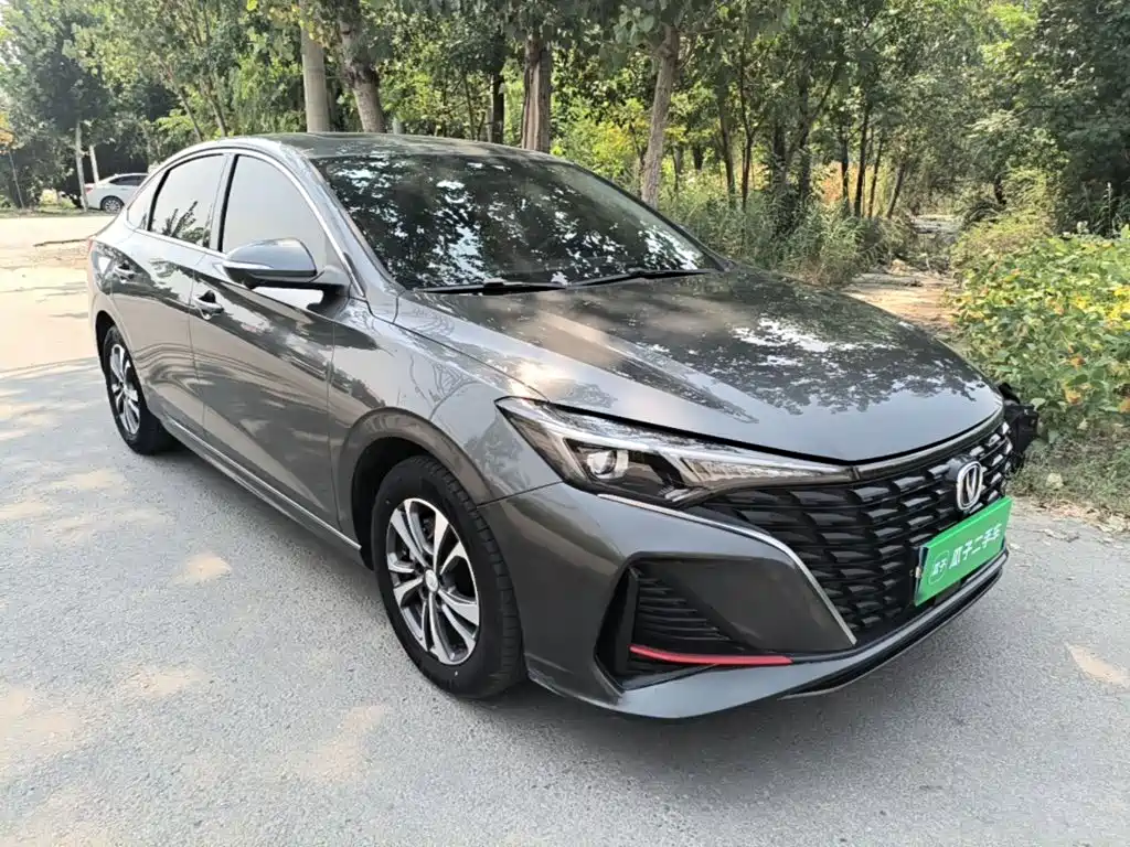 Changan Eado — фото 4