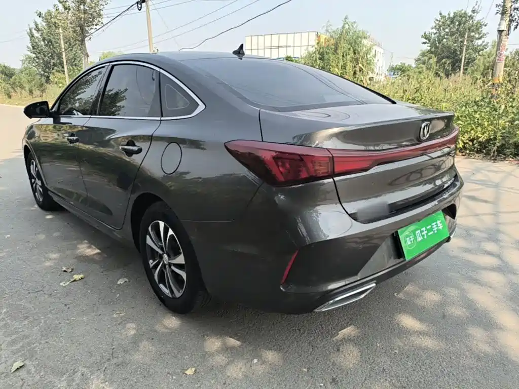 Changan Eado — фото 5
