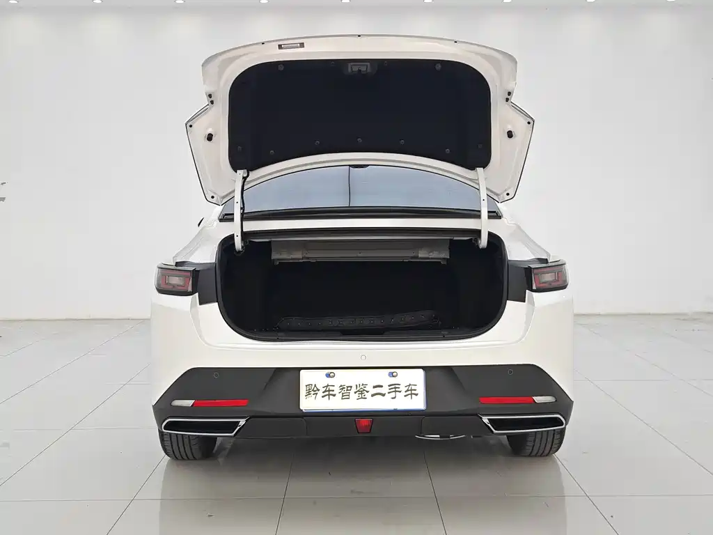Changan Yida — фото 19