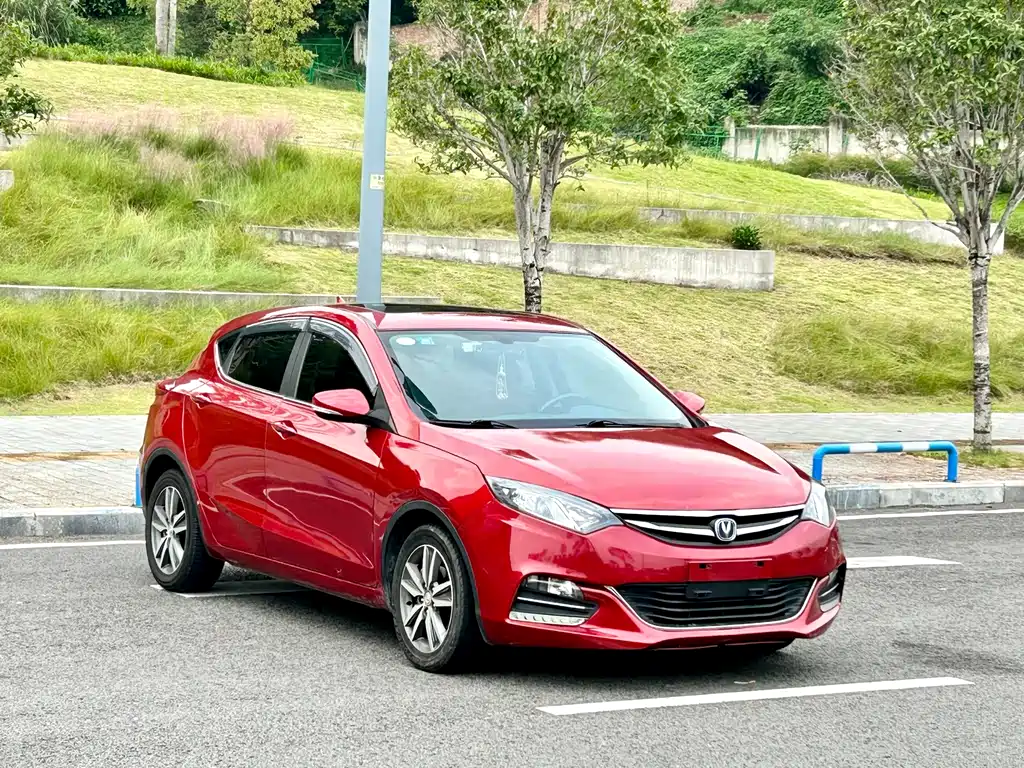 Changan Eado XT — фото 3