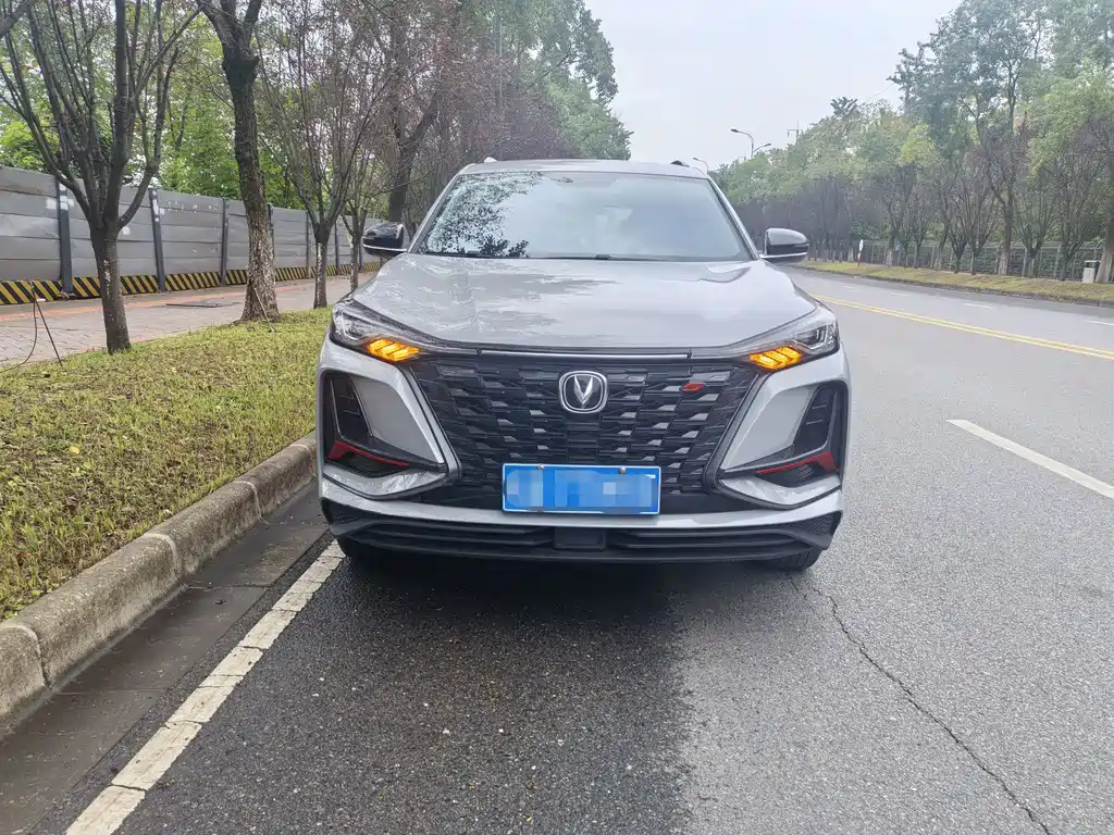 Changan CS75 PLUS — фото 2