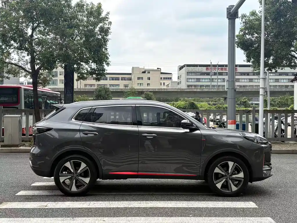 Changan CS55PLUS — фото 4