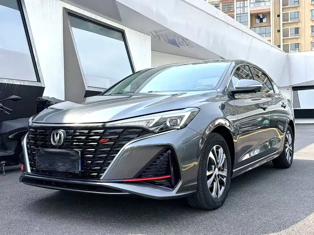 Changan Eado — фото 14