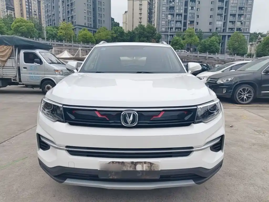Changan CS35PLUS — фото 3