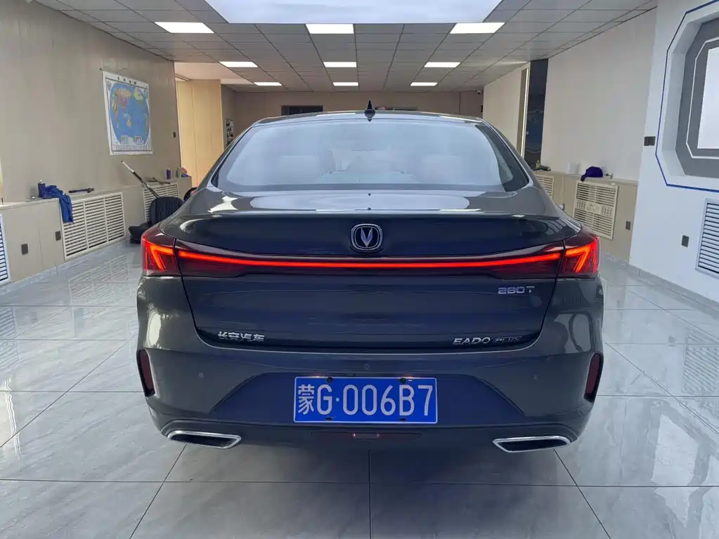 Changan Eado — фото 4