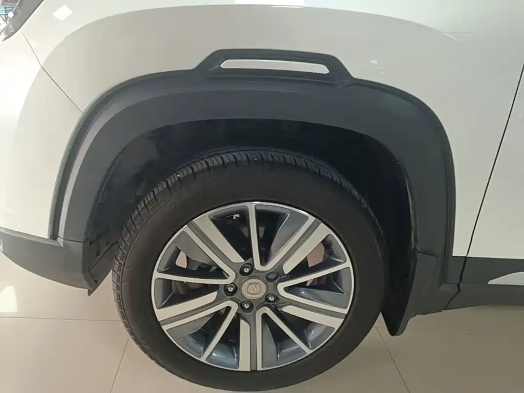 Changan CS35PLUS — фото 23
