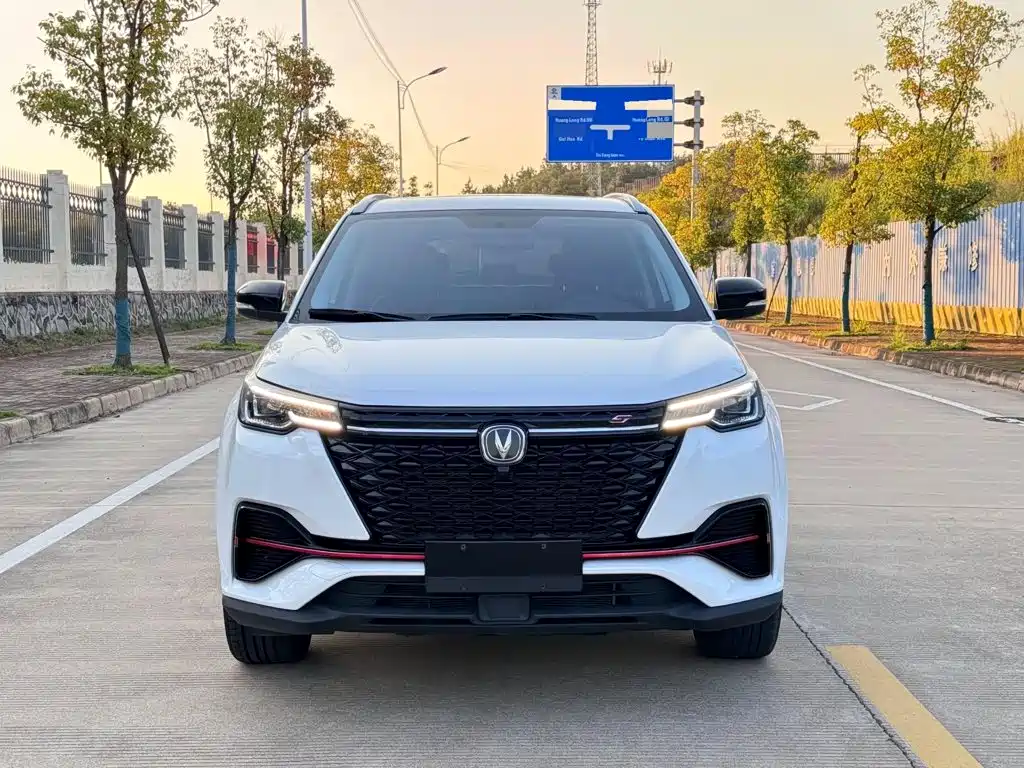 Changan CS55PLUS — фото 2