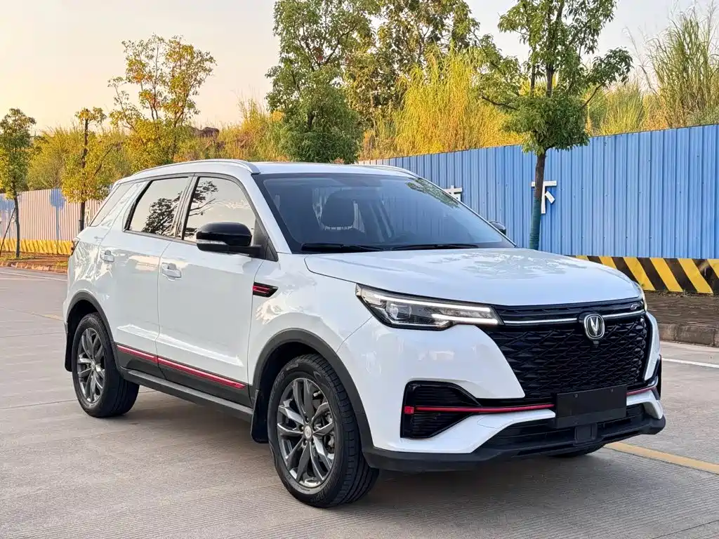 Changan CS55PLUS — фото 3
