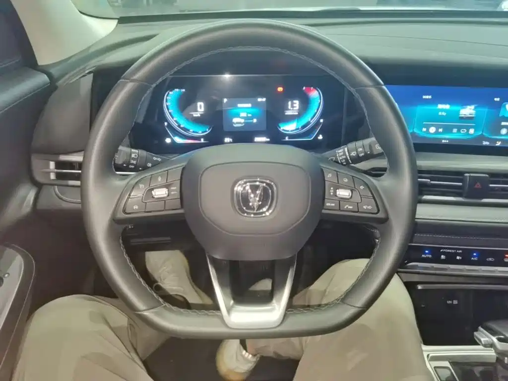 Changan CS55PLUS — фото 11