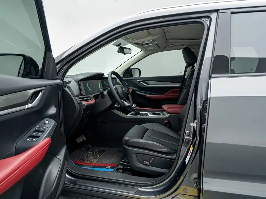 Changan CS55PLUS — фото 24