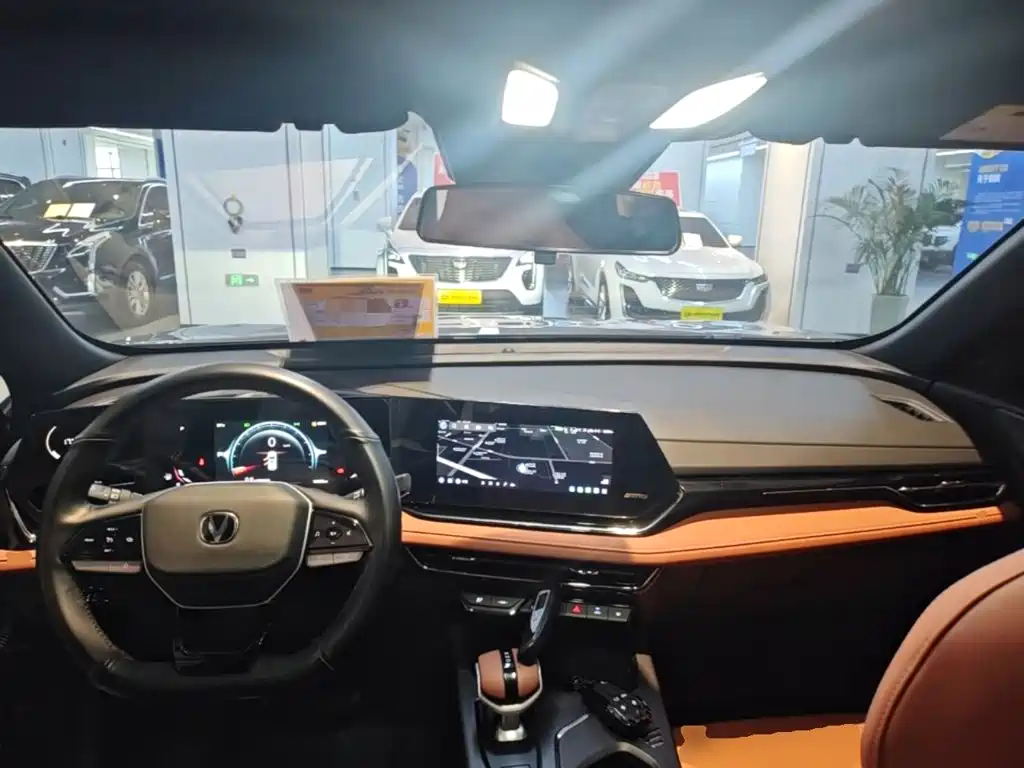 Changan X5 PLUS — фото 10