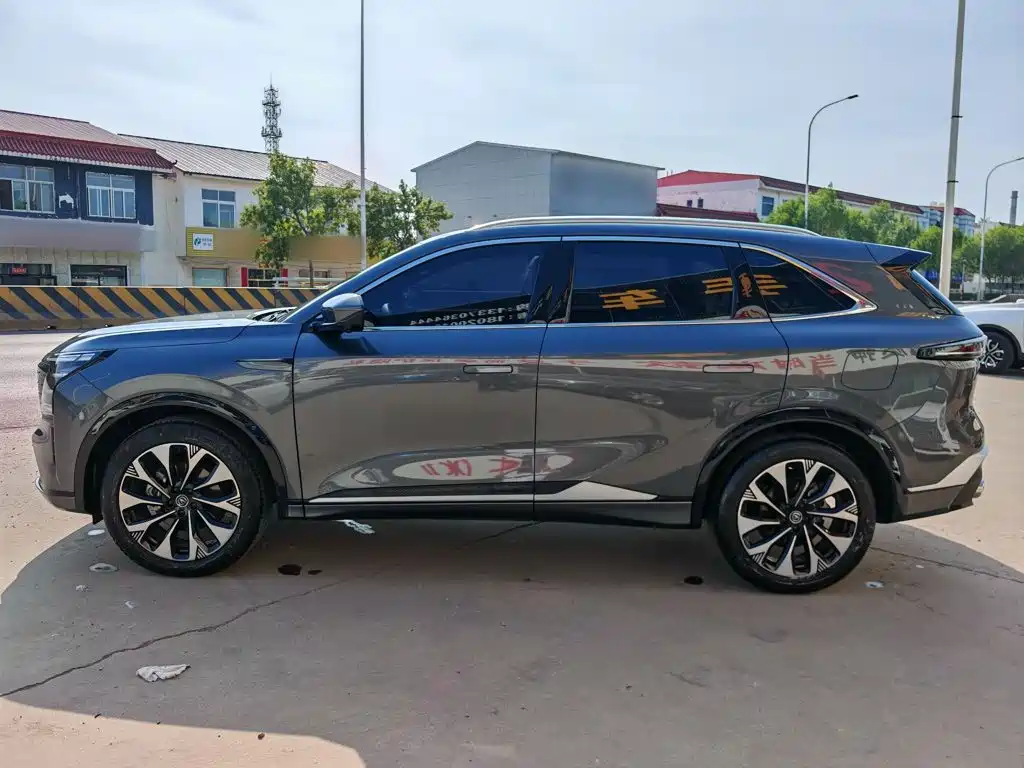 Changan CS75 PLUS — фото 8