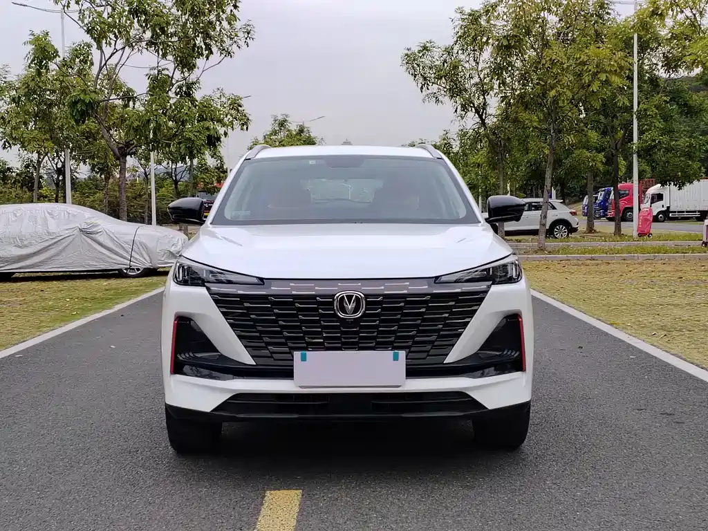 Changan CS55PLUS — фото 2