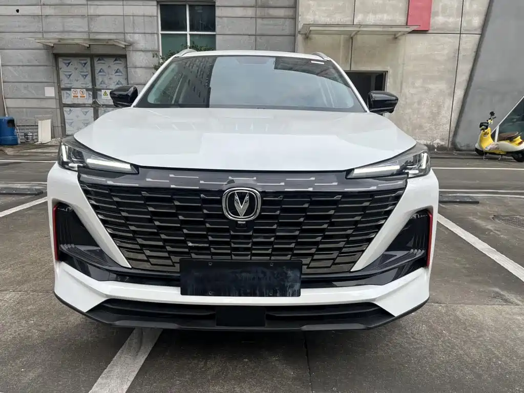 Changan CS55PLUS — фото 2