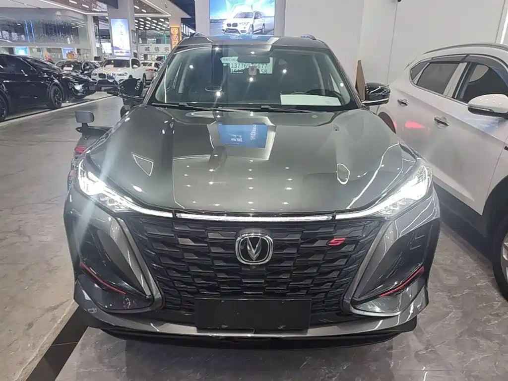 Changan CS75 PLUS — фото 3