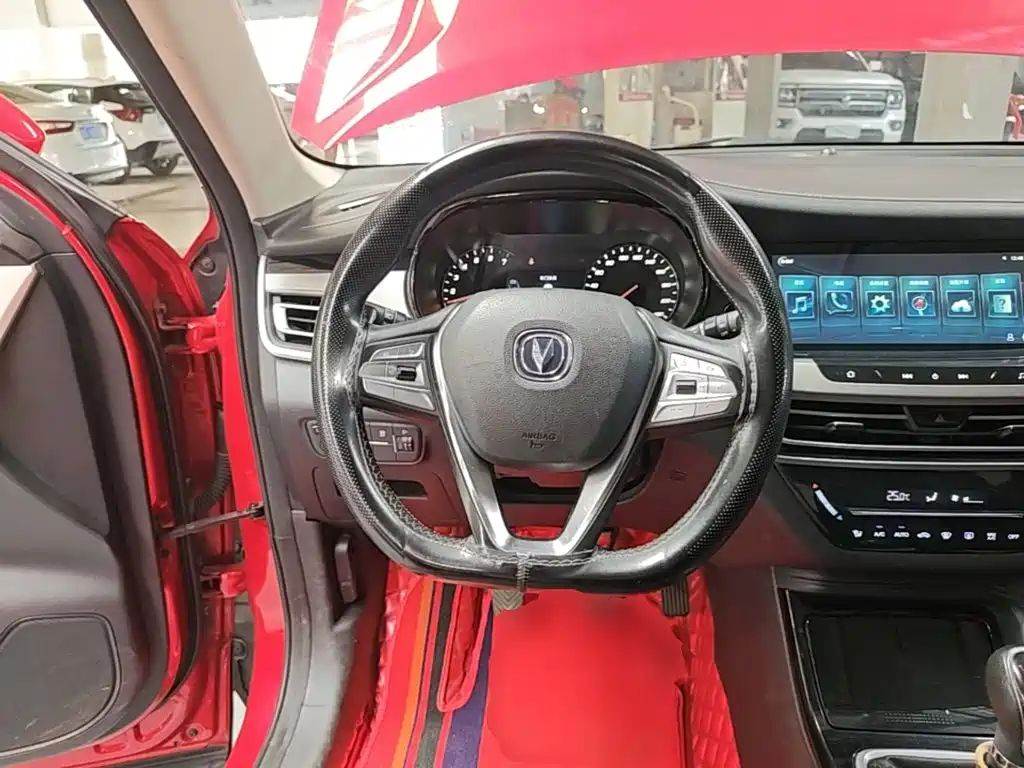 Changan CS35PLUS — фото 11