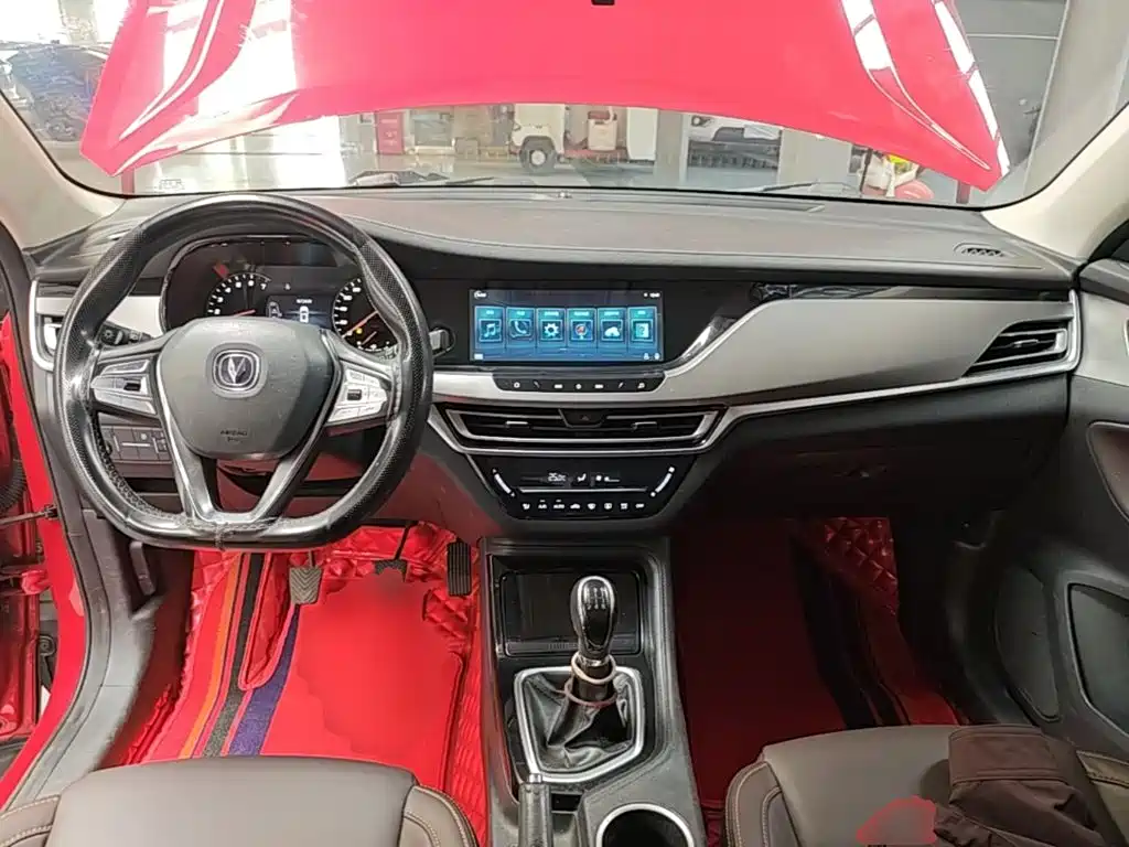 Changan CS35PLUS — фото 10
