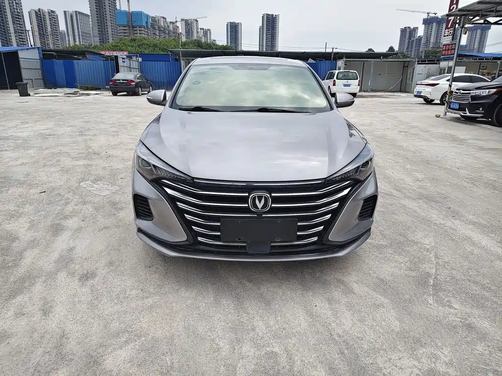 Changan Eado — фото 2