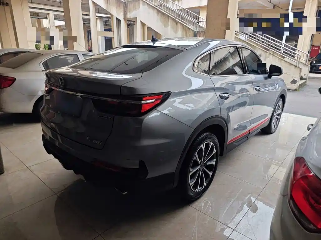 Changan CS85 COUPE — фото 13
