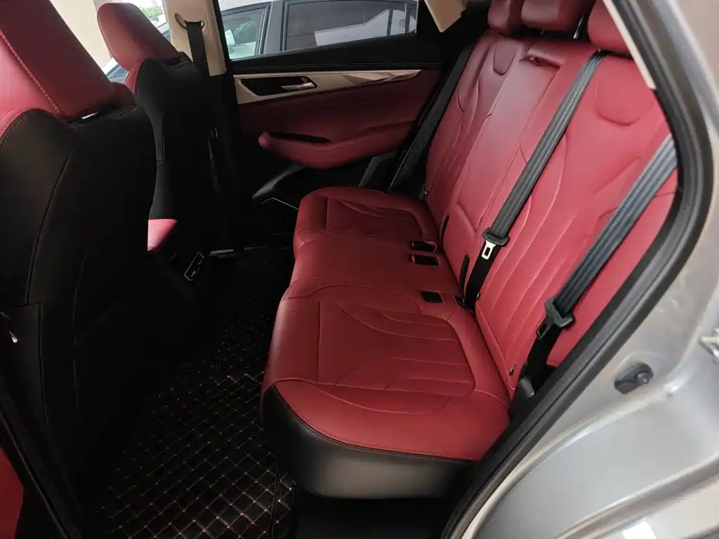 Changan CS85 COUPE — фото 18