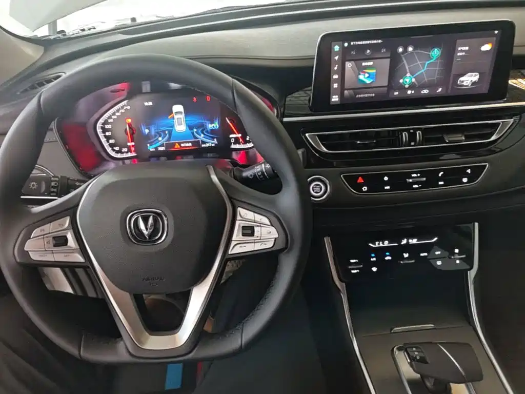 Changan CS75 — фото 10