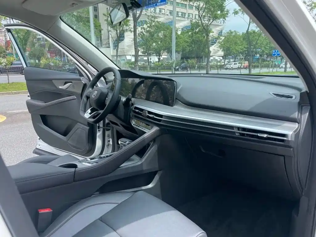 Changan CS35PLUS — фото 10
