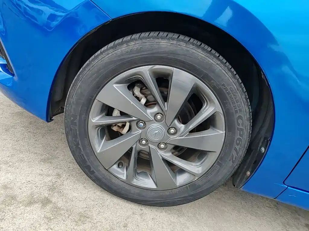 Changan Eado DT — фото 23