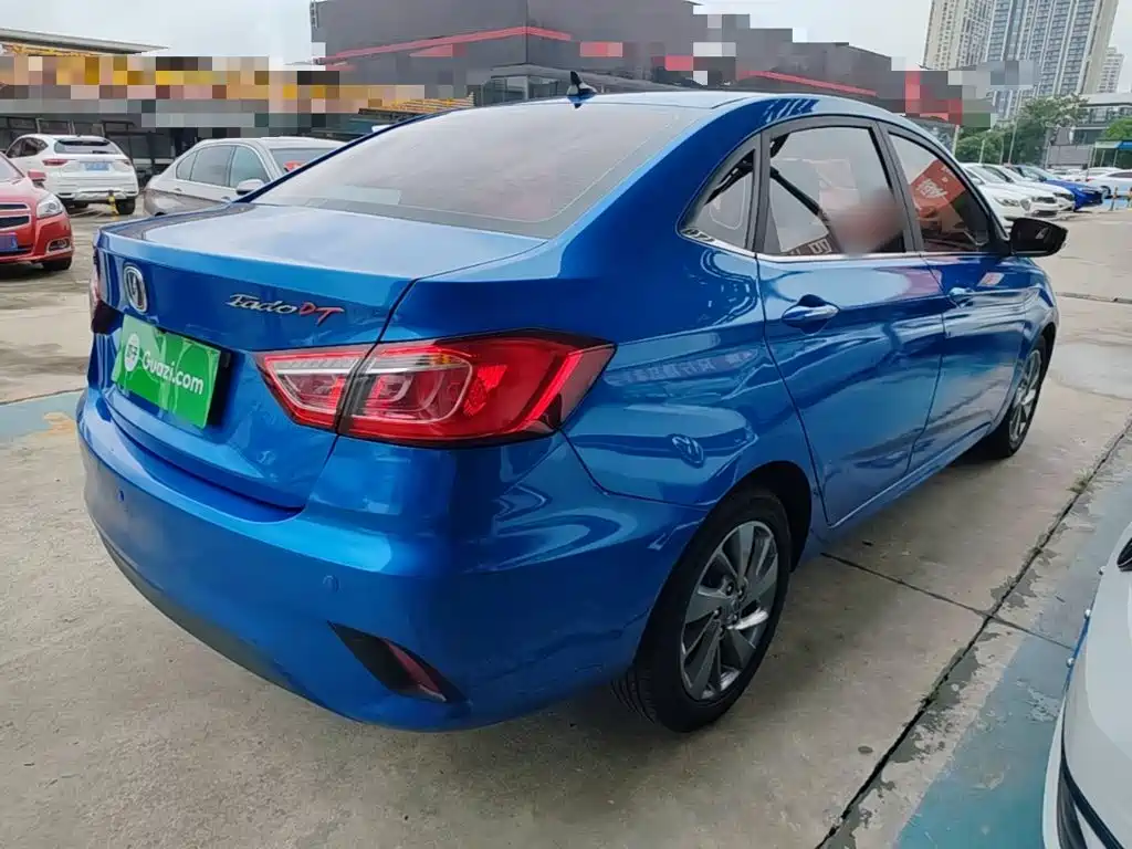 Changan Eado DT — фото 7