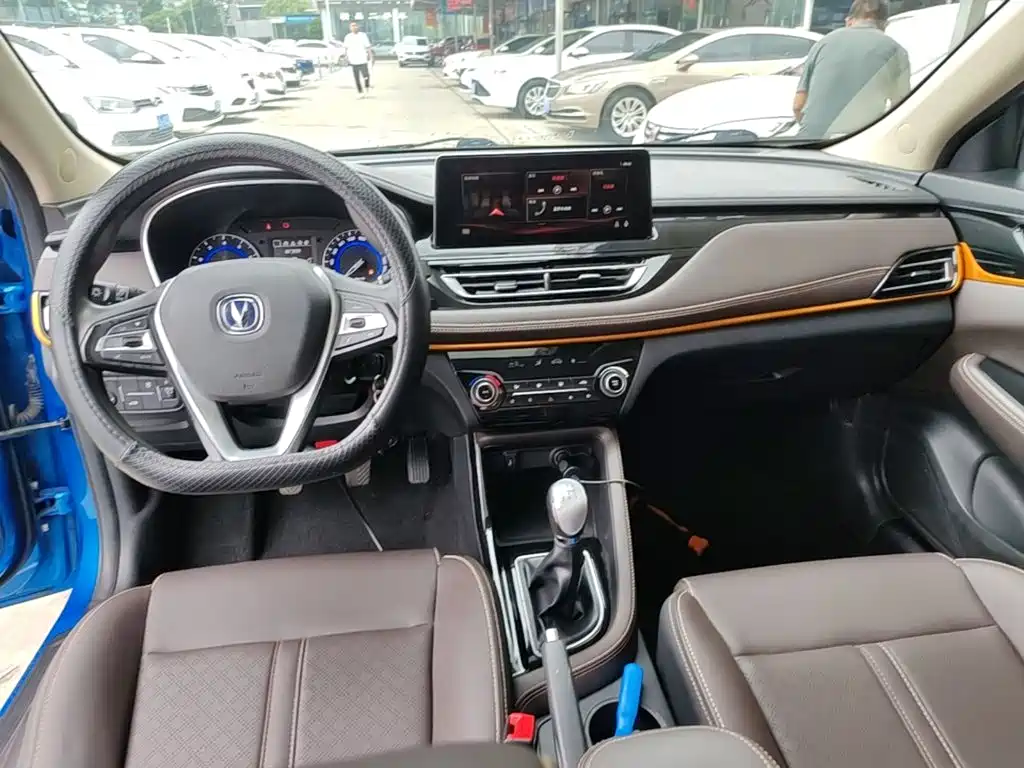 Changan Eado DT — фото 10