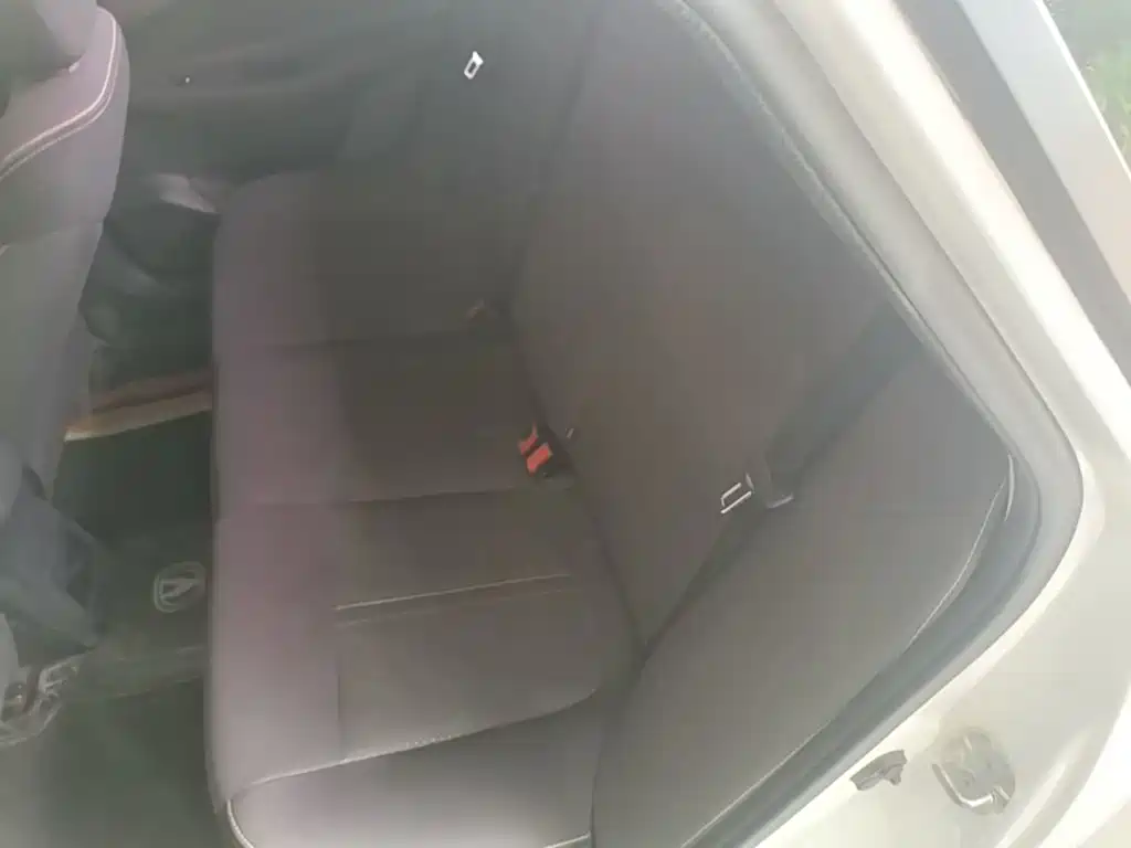 Changan Eado DT — фото 17