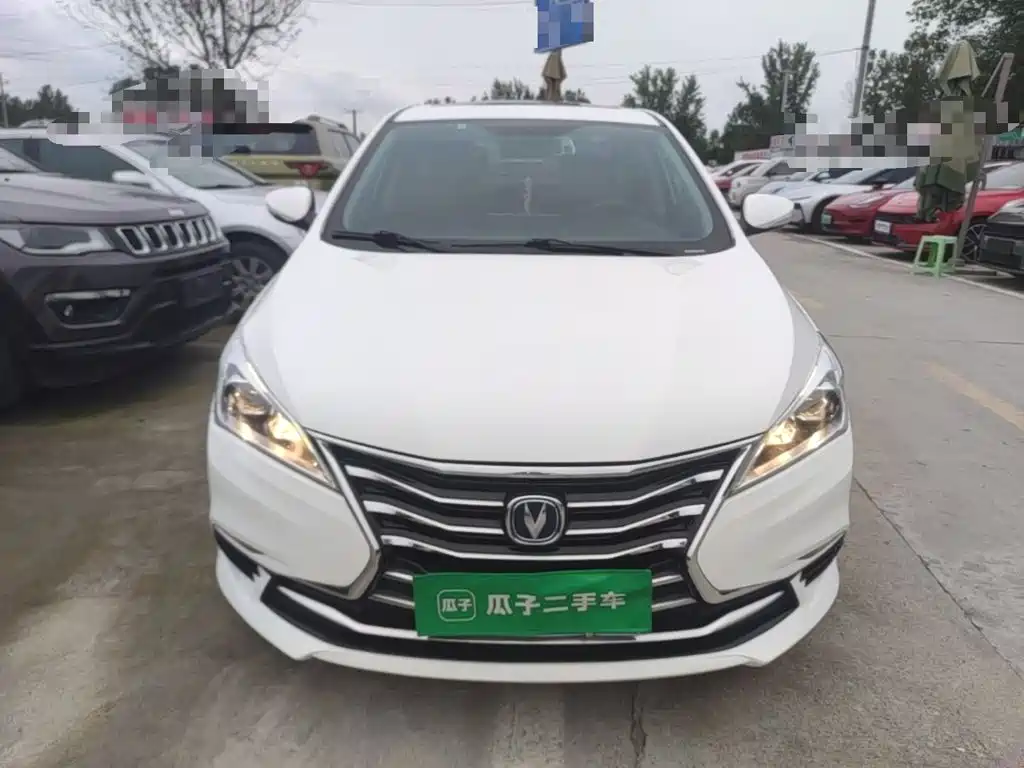 Changan Eado DT — фото 3