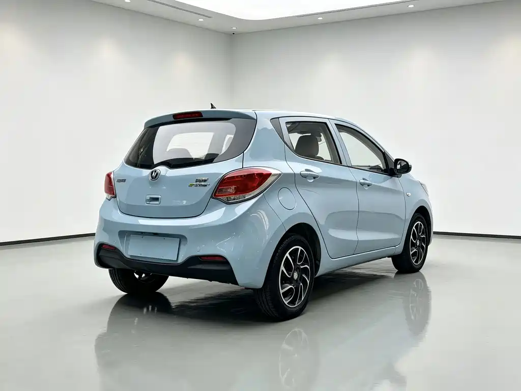 Changan Benben E-Star — фото 5