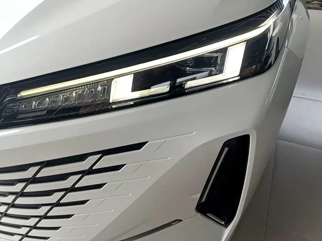 Changan Yida — фото 24